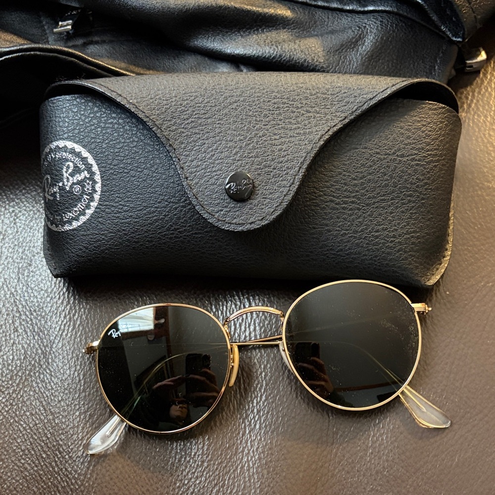 Ray-Ban Gold Frame Sunglasses with Black Case